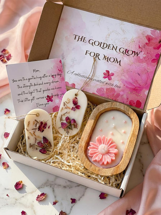 Gift set for mom with decorative soaps and a card in a box